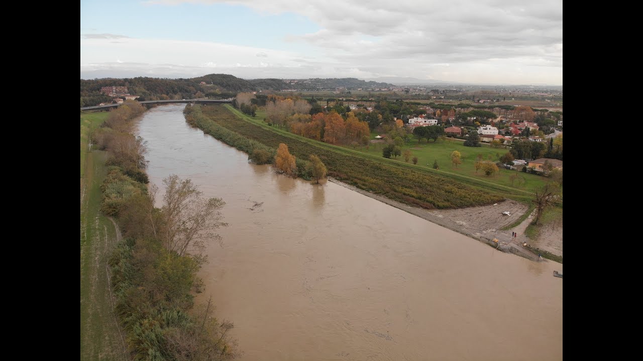 Pontedera Situazione fiumi con Drone (18/11/2019) YouTube