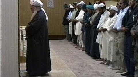 GrandShaykh Nazim al-Haqqani - ISHA Prayer - 1993-09-21 Tuesday - remastered 1280x720