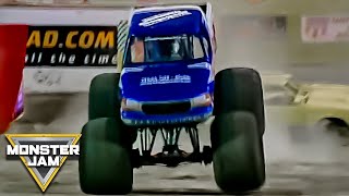 Avenger Vs King Krunch World Finals 2000 Racing Round 1 Monster Jam