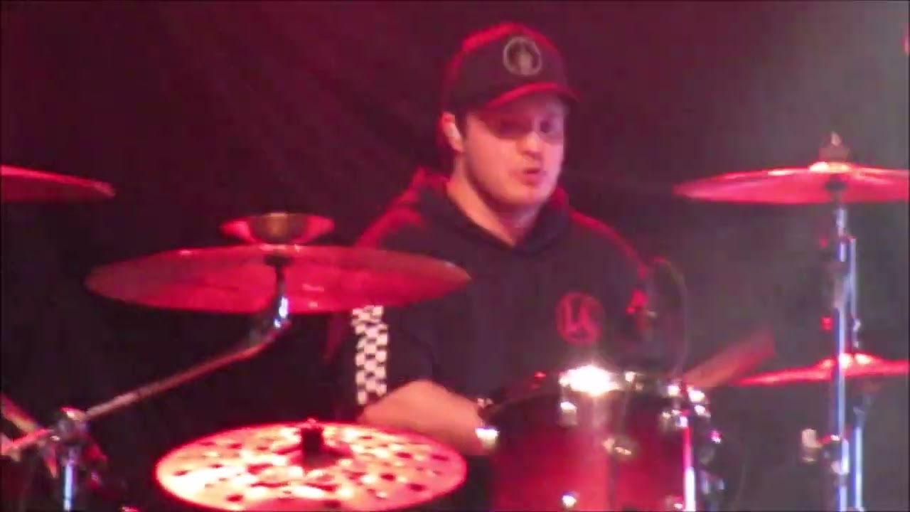 Sueco - LIVE - Loser