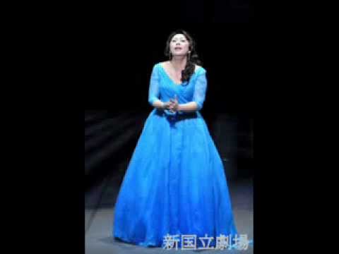 Mihoko Kinoshita "Vissi d'arte, vissi d'amore" from Tosca by Puccini.wmv