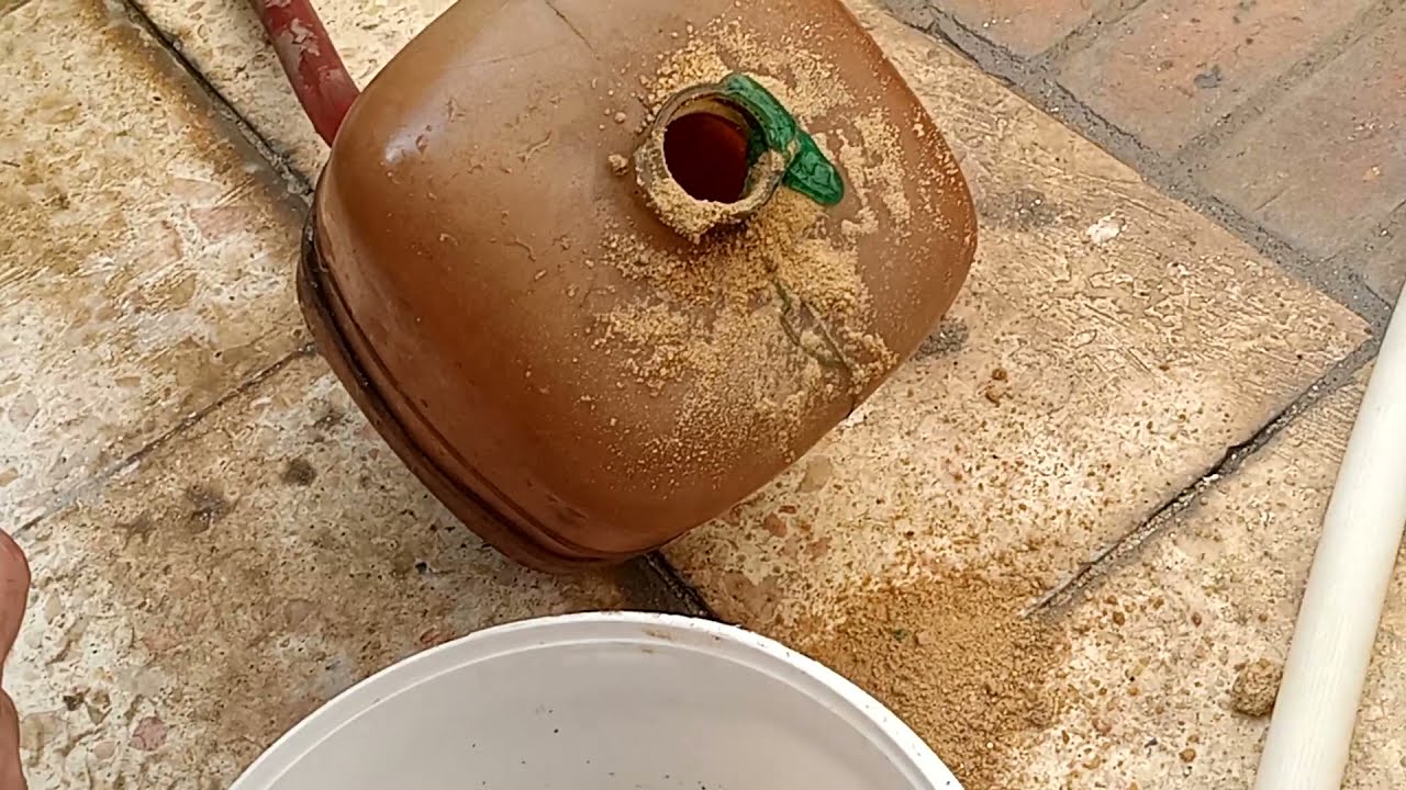 الجزء الاول لتنظيف وصيانة دورة تبريد السيارة  first part to clean and maintain the car cooling cycle