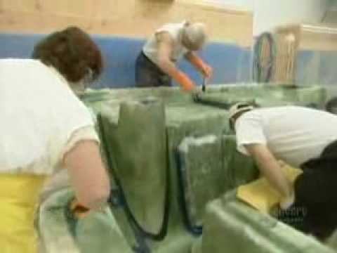 How It's Made: Fiberglass Boats - YouTube