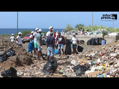 Santa Catarina: Fraca participação comunitária preocupa durante campanha de limpeza costeira