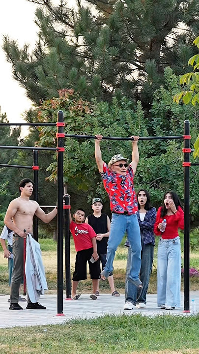 Cane of Shock: Grandpa Stuns Everyone👴🏼🤯