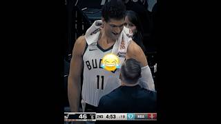 Would Conor McGregor beat Brook Lopez? 🤔😅