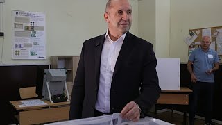 Βουλγαρία: Οριακή αυτοδυναμία για τον φιλορώσο Ρούμεν Ράντεφ