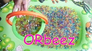 Brother and Sister Enjoy to Play- ORbeez in the Boat Ben Ten - Kids Fashion Toys screenshot 3