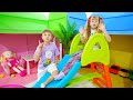 Diana ve Roma's Magical Color Challenge at the Playhouse!
