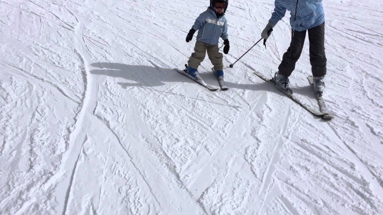 初めての幼児スキーの教え方