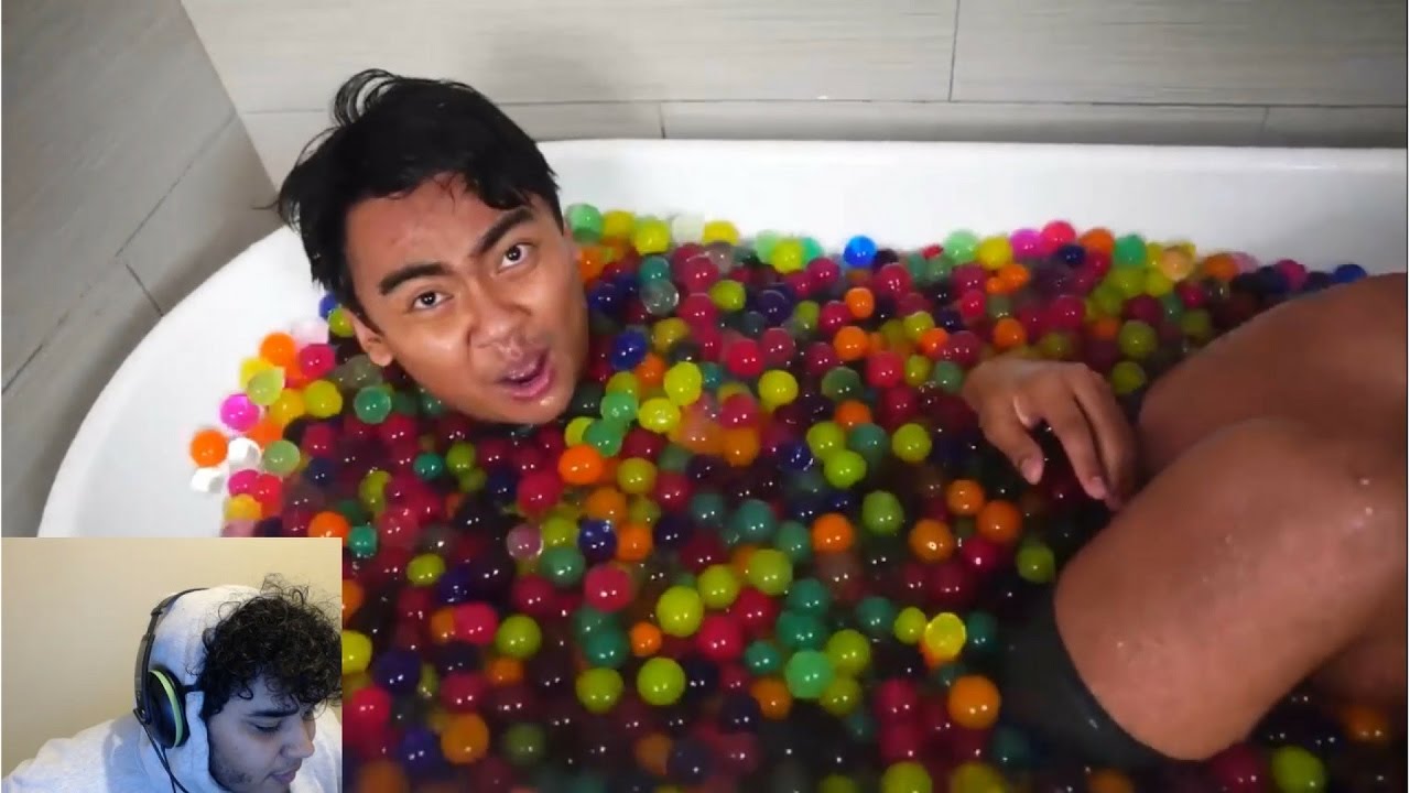 GIANT ORBEEZ BATH CHALLENGE! REACTION