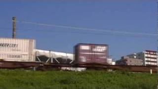 貨物列車 2085レ EF81