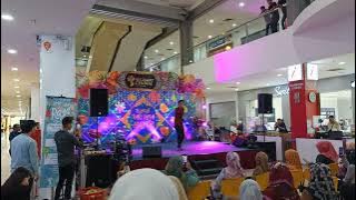 Haqiem rusli - Sangkar derita at One shopng mall segamat centre