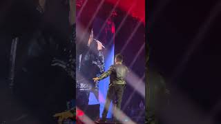 Tarkan - Beni Çok Sev Konser