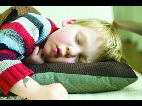 فيديو: كيف تلبس طفل ليلاً