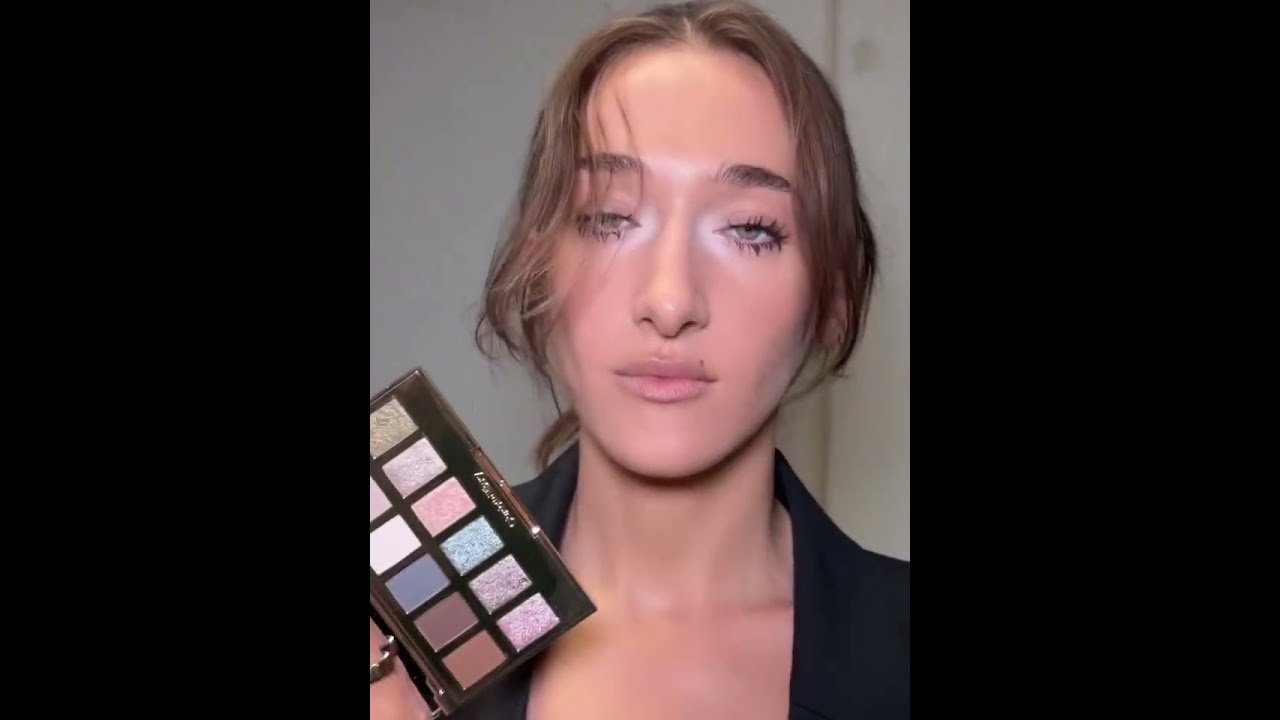 ✨Paris Fashion Week Eyeshadow with Light Tricks Palette✨#charlottetilbury #eyeshadowpalette #pfw