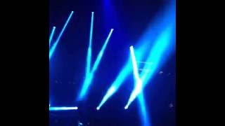 Steve Lawler playing Cassius - Go up (Butch remix) - Warehouse Project 2016 Resimi