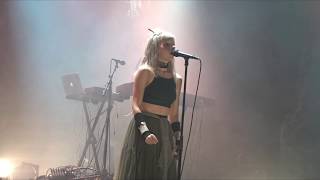 AURORA - Through the Eyes of a Child (Stavanger, 16.12.2017)