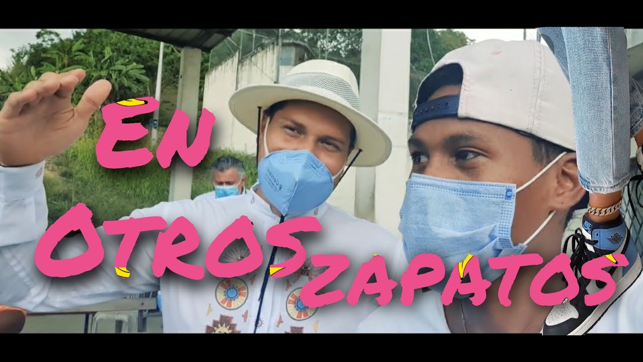 En Otros Zapatos - YouTube