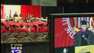 UNM holds spring graduation