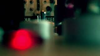 Analog Glitch (extract)- Serge modular rhythms -