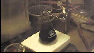 Molybdenum tetrachloride bis(diethyl ether)