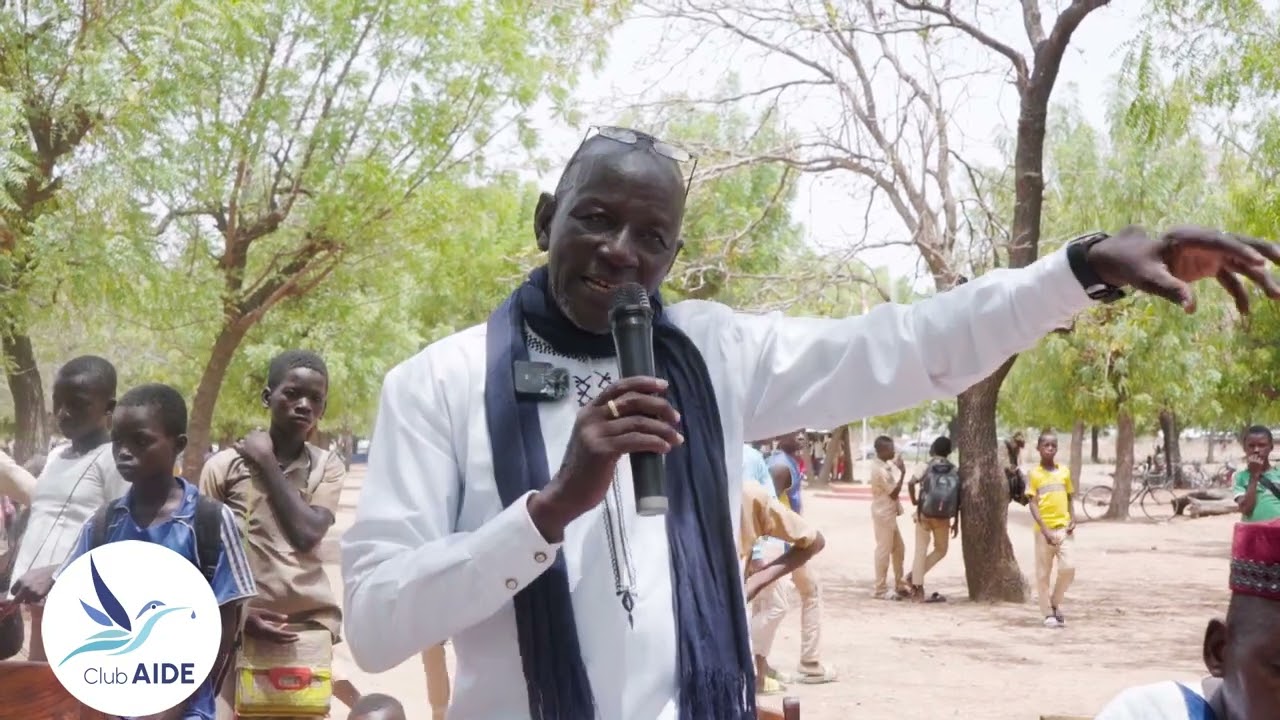 Remise officielle des installations électriques du lycée de Borgou (Kpendjal)