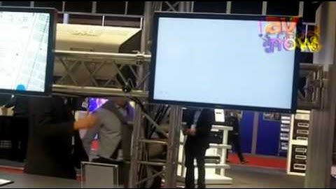 WolfVision (Austria) Shows Ceiling Range of Visualizers