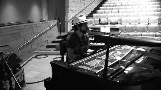 Video thumbnail of "Trust Somebody by Jackie Greene"