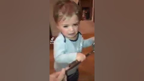 Toddler hits toddler with metal spoon