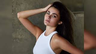 Lola Flanery | Biography | Plus Size Model | Curvy Instagram Stars | Fashion Celebrity Wiki