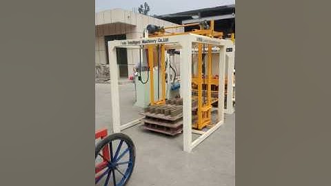 QT4-18 full automatic brick machine