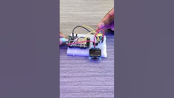 Learn how to use OLED Display with ESP32  #esp32 #oled  #engineer #electronics  #technology