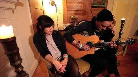 Fences - Girls With Accents