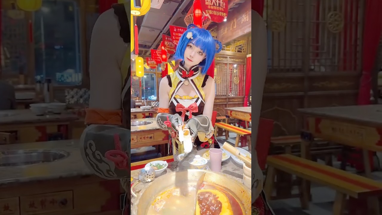 Xiangling #anime #game #fyp #genshinimpact #genshini #xiangling #cosplay #cosplayer #girl #girls