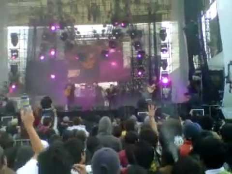 Guardarraya en el Quitofest 2011 - Hableme mas suave