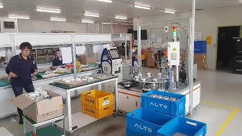 HCR 5 Co work at Elec component Assembly line