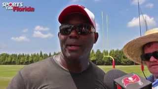 Bucs' Offensive Line Coach George Warhop Assesses the Rookies