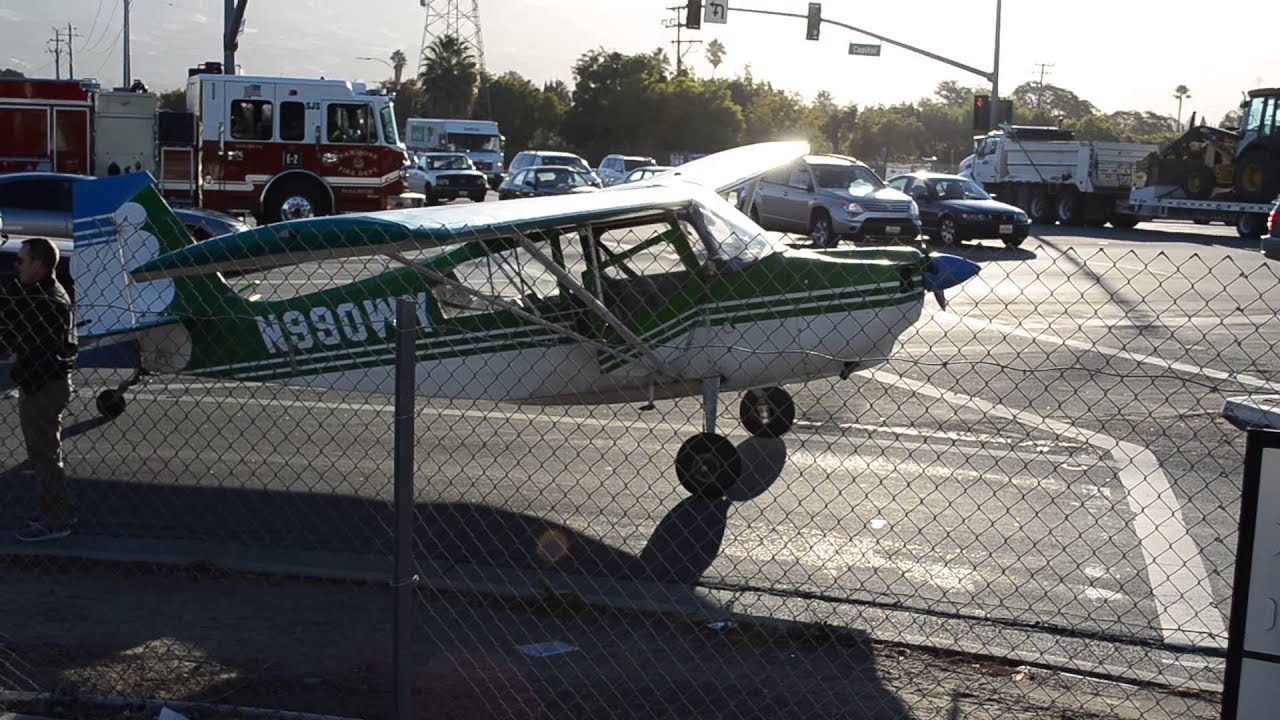 Plane landed on Capitol Expressway and Quimby San Jose YouTube