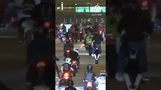 Video shows hundreds of motorcycle riders weaving through Chicago
