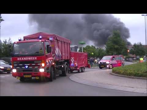 P1 brandweer en politie met spoed naar zeer grote brand (grip 1 ) in oisterwijk