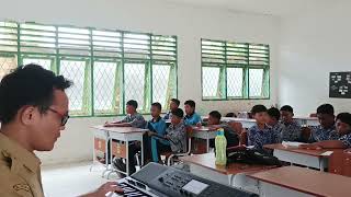 Mengheningkan Cipta Kelas 7-6 Smp Negeri 1 Sei Rampah