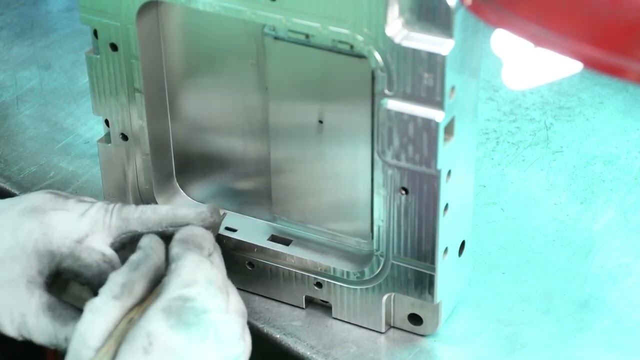 11. Polishing of injection mold