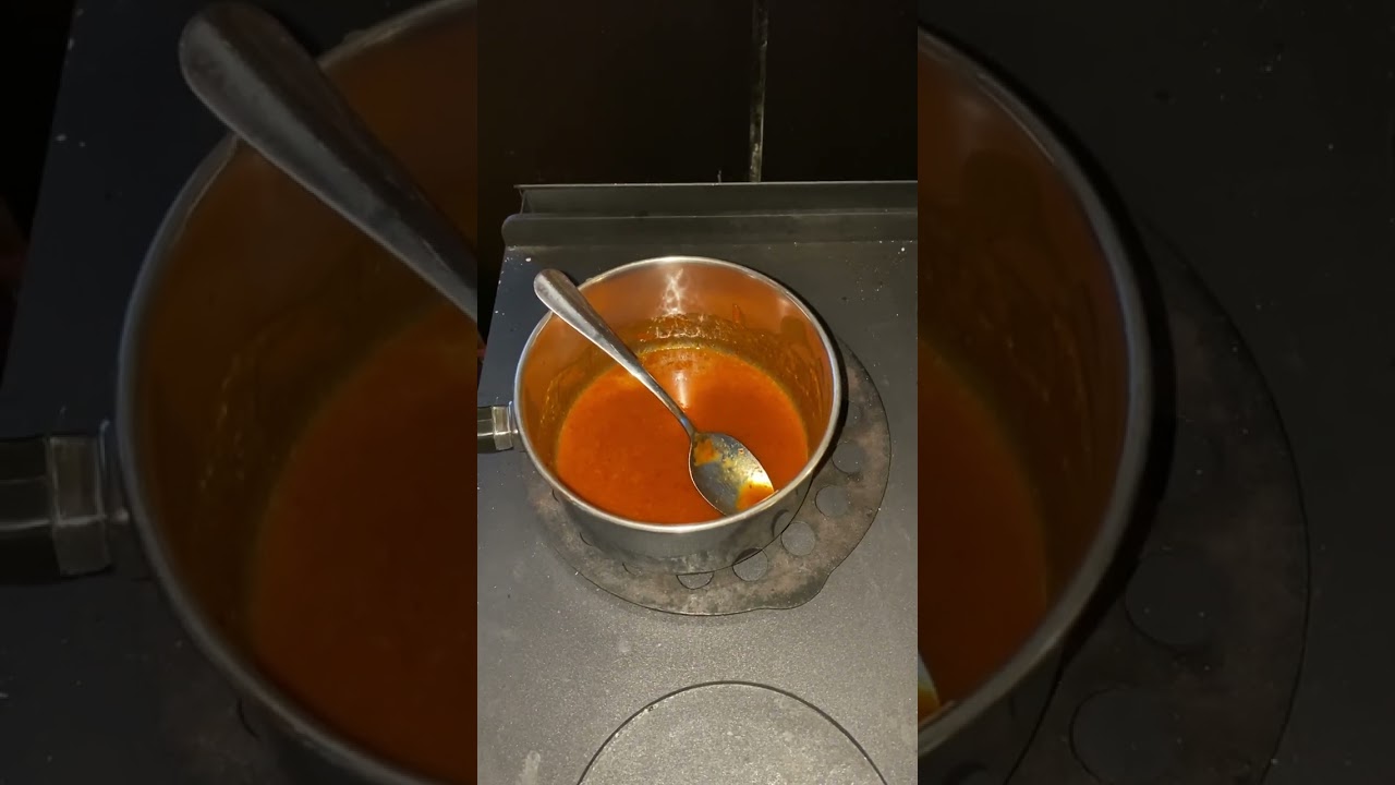 Cooking Wings in the Vermont Bun Baker