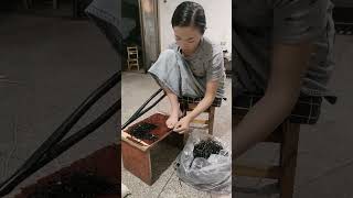 Mila OOE amputee preparing food