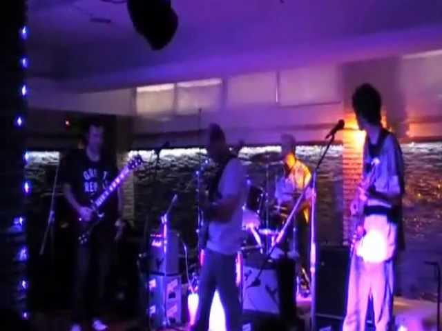 Watch Cabalgando on YouTube Watch Cabalgando on YouTube