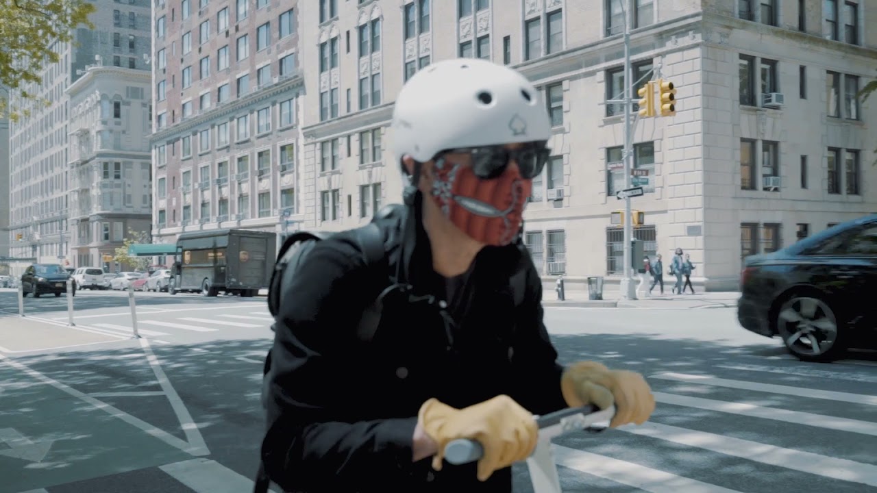 Unagi Scooters: Rider & Artist Taro Suzuki