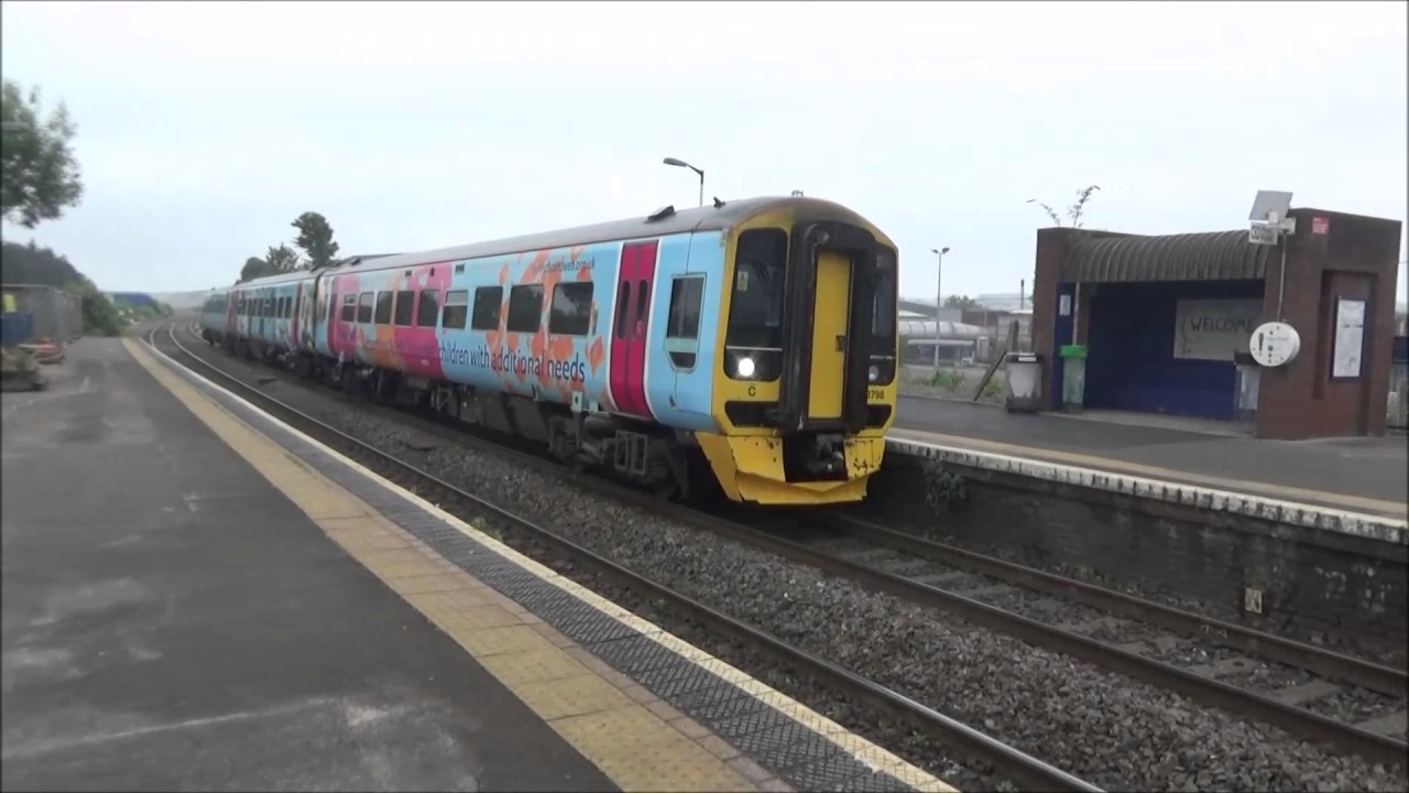 Trains at Patchway (29 May 2017)