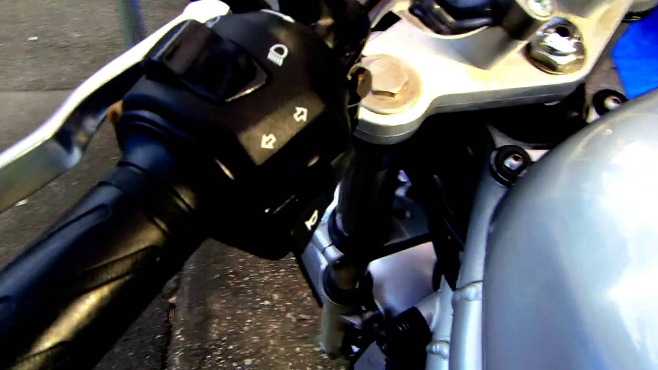 ☆SV400☆メチャ綺麗☆車検28年11月☆良音KENZマフラー☆ - YouTube