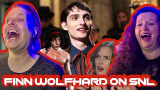 COSPLAYERS REACT TO FINN WOLFHARD HOSTING SATURDAY NIGHT LIVE